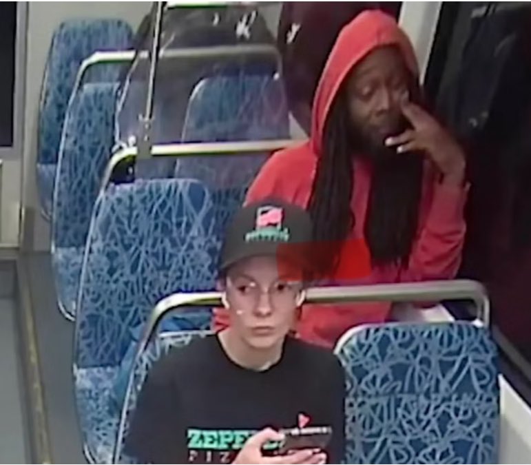 iMajorJoe βοΈ πΊπΈπ±βοΈ (@imajorjoe) on Twitter photo So nobody reacted to that POS stabbing this innocent young lady, and he then walked around with nobody tackling him and administering immediate justice! Was thus f*ck just trying to survive β¦<a href="/RepJasmine/">Congresswoman Jasmine Crockett</a>β© ????? So nobody reacted to that POS stabbing this innocent young lady, and he then walked around with nobody tackling him and administering immediate justice! Was thus f*ck just trying to survive β¦<a href="/RepJasmine/">Congresswoman Jasmine Crockett</a>β© ?????