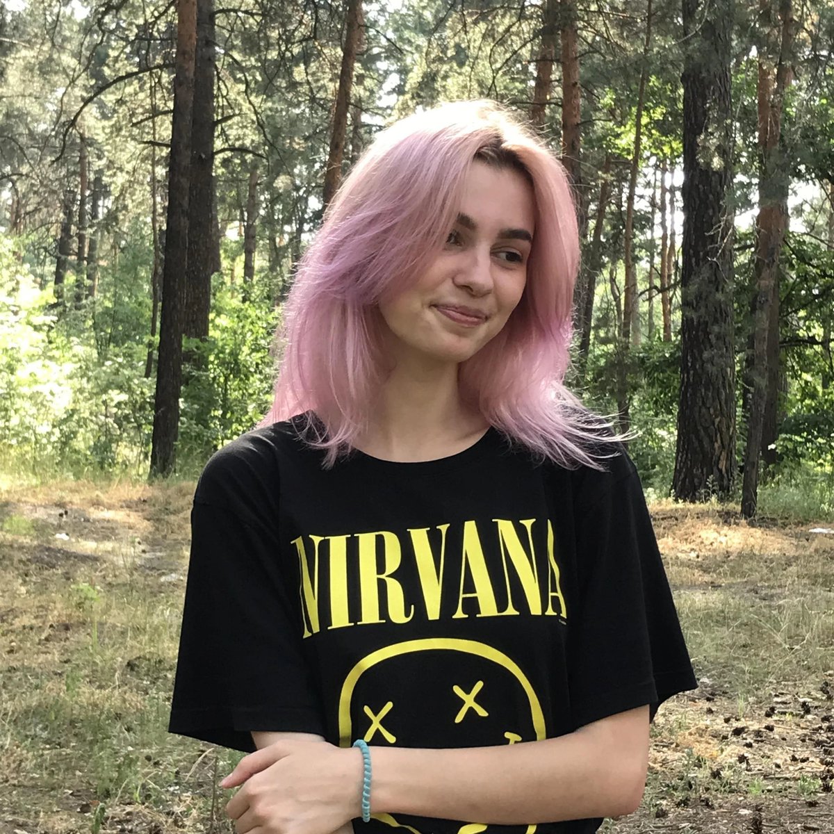 Justice for Iryna Zarutska. Hope the muderous lunatic gets the electric chair. Poor woman fled her country in Ukraine to be safe from the war and gets BUTCHERED by a fucking nutcase on the American subway, while everyone watches and does nothing. RIP. 🕊️