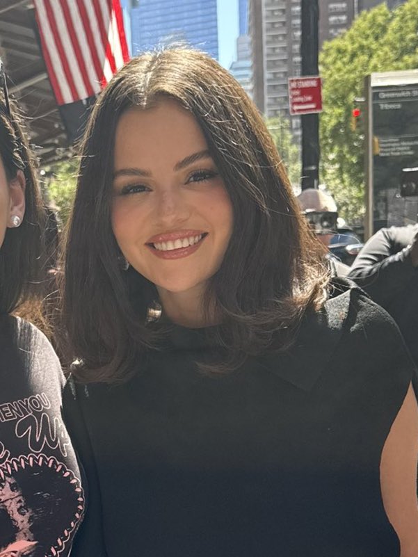 LOOK AT HER FACE CARD