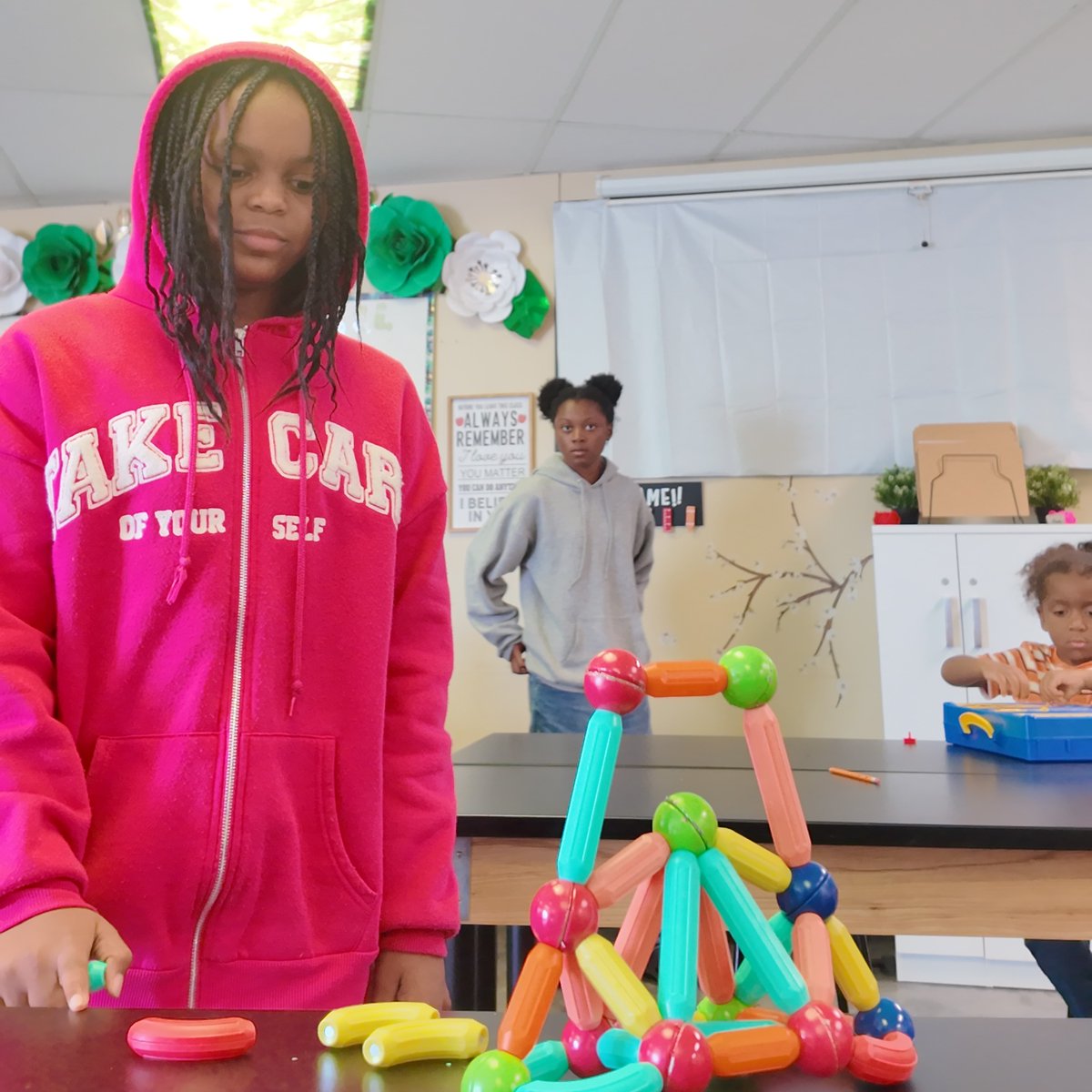 ExponentiaPrime's tweet image. From our latest Math Circle: kids tackling puzzles, building confidence, and realizing math is THEIR story.
💬 Parents/educators—what’s one moment you’ve seen a child light up while learning? Reply and share!

#ExponentiaPrime #JoyfulMath