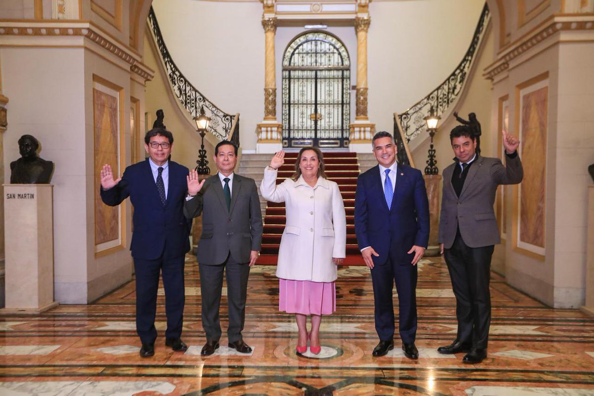 Sostuve un encuentro muy significativo con la Presidenta del Perú, Dina Boluarte. Hablamos sobre seguridad, democracia en la región y el fortalecimiento de las relaciones exteriores entre nuestros países.

Desde la COPPPAL seguiremos trabajando para avanzar en el desarrollo de