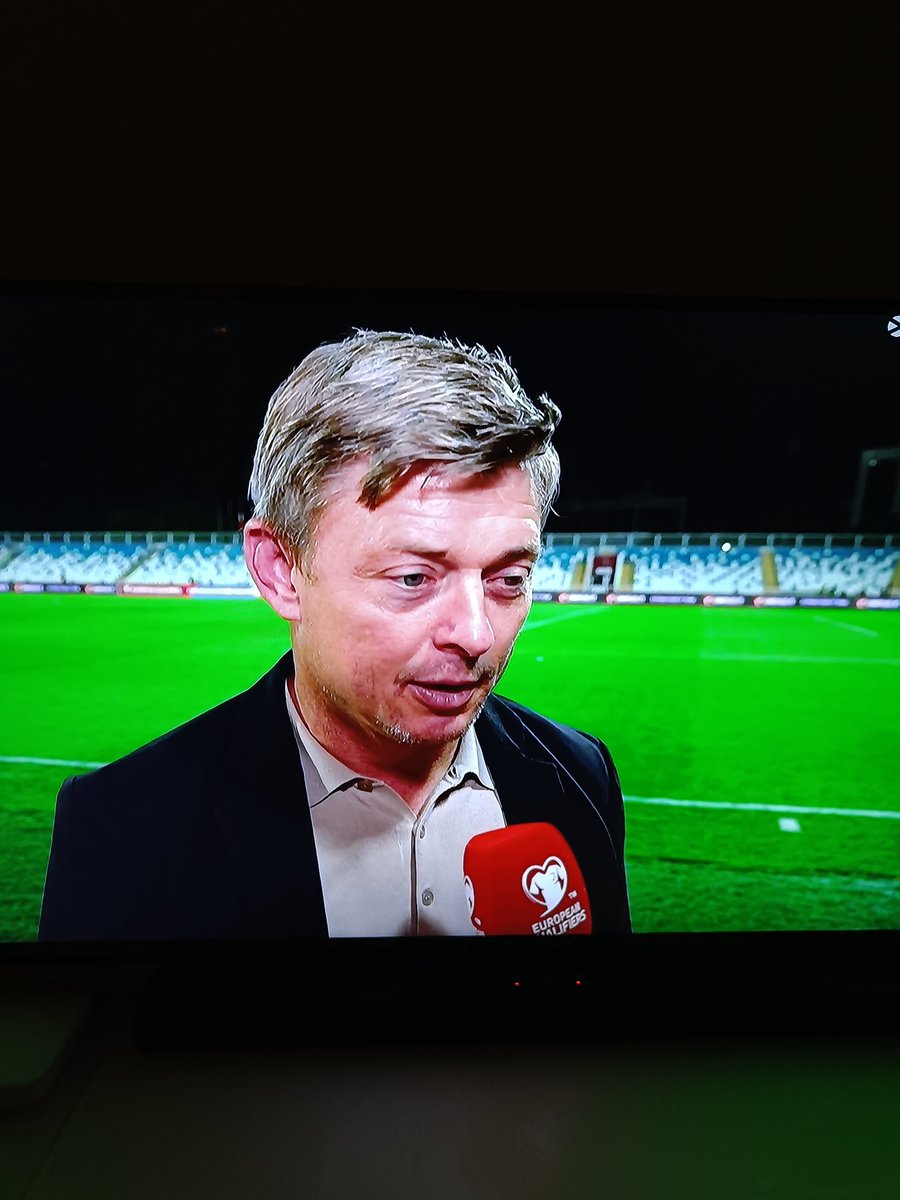 Dax å pillra hem till de röde!Så katastrofalt uselt!😡