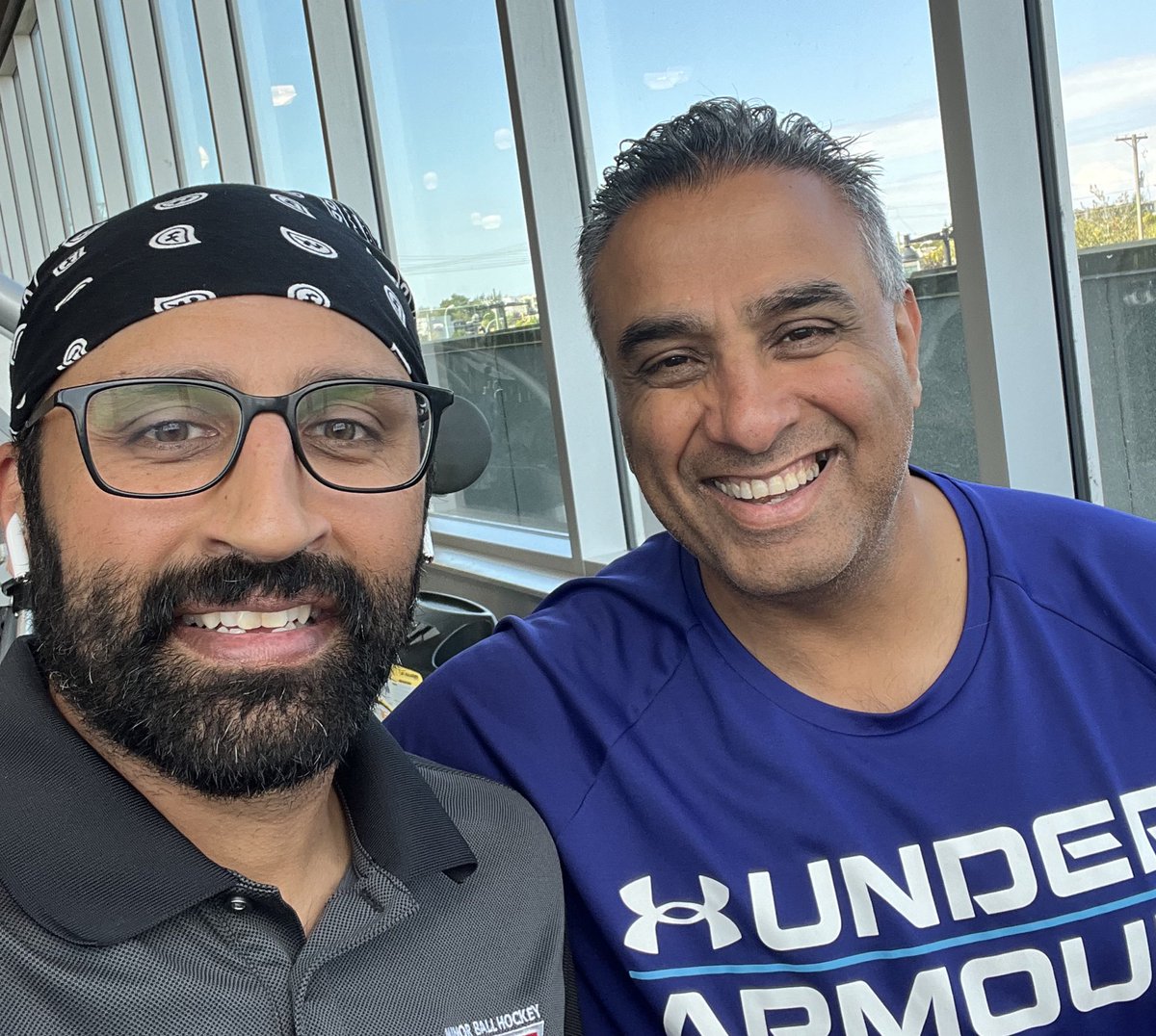 Look who I found sweating out the crown at the gym. 
<a href="/DhaliwalSports/">Rick Dhaliwal</a> <a href="/DonnieandDhali/">Donnie & Dhali</a> <a href="/trevorlindenfit/">Club16 Trevor Linden Fitness and She’s FIT</a>