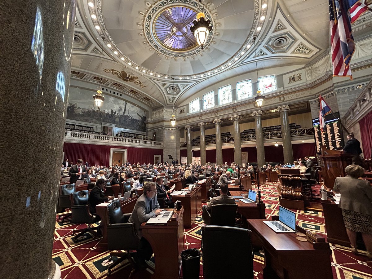 MattEvansKC's tweet photo. #BREAKING: The Missouri House gives initial approval to major initiative petition reform that would require a majority of voters in each congressional district for those ideas to pass.

Here’s the roll call vote with several GOP defections and Speaker Jon Patterson voting no. https://t.co/jG8mdbLeNI
