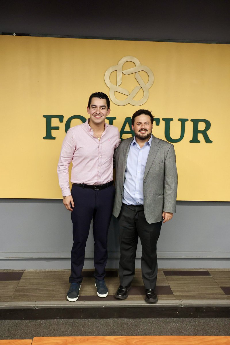 gradillasrob's tweet photo. Estamos contentos de sostener una reunión muy productiva en la CDMX, con el Director General de @FonaturMX, mi amigo @Sebas_RM para impulsar el desarrollo turístico y económico de Sonora.

Gracias al apoyo del Gobernador @AlfonsoDurazo, podemos crear estrategias sólidas que contribuyan al posicionamiento de nuestro estado como uno estratégico y de vanguardia.