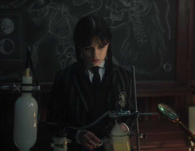 Hun_hyde's tweet image. "You have feelings for him"
Wednesday: