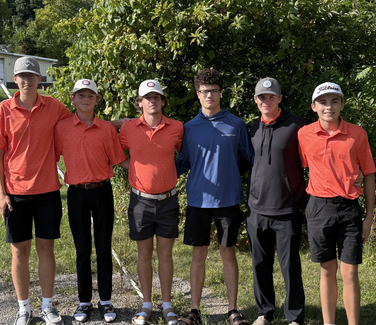 MeadvilleGolf's tweet photo. Congrats to the Dogs for winning their third Region Match today at Cable Hollow with a score of 298!  Contributing:

Luke Ferry 70
Elliot Konetsky 73
Patrick Mahoney 77
Michael Mangine 78
Charlie Soboleski 90
Cole DeMaison 46 (JV)

Back in action Wednesday for Region Match 4 https://t.co/UzQXsValuC