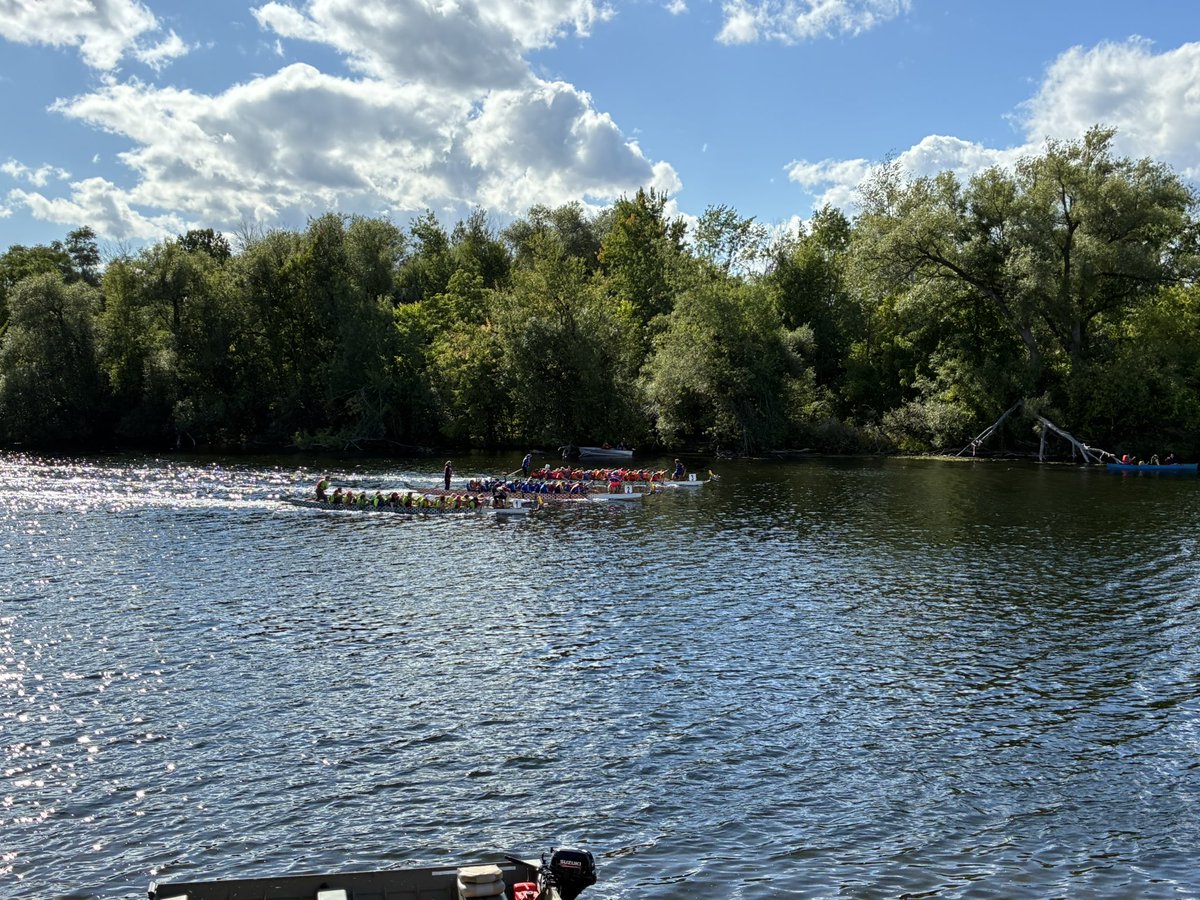 UOHIResearch's tweet image. Day 6, 7, 8!
Heather from the @heartinstitute Res Admin’s JUMP IN™ Challenge is back in her dragon boat! 
Her ❤️ is in the game and her team came in 2nd place! 
🔗jumpinnow.ca