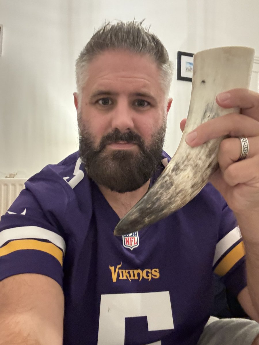 liam_arrowsmith's tweet image. Ready for tonight’s game #MINvsCHI #LateNightVikes #Skol #Minnesota #NFLUK #vikingsvsbears @UKVikings