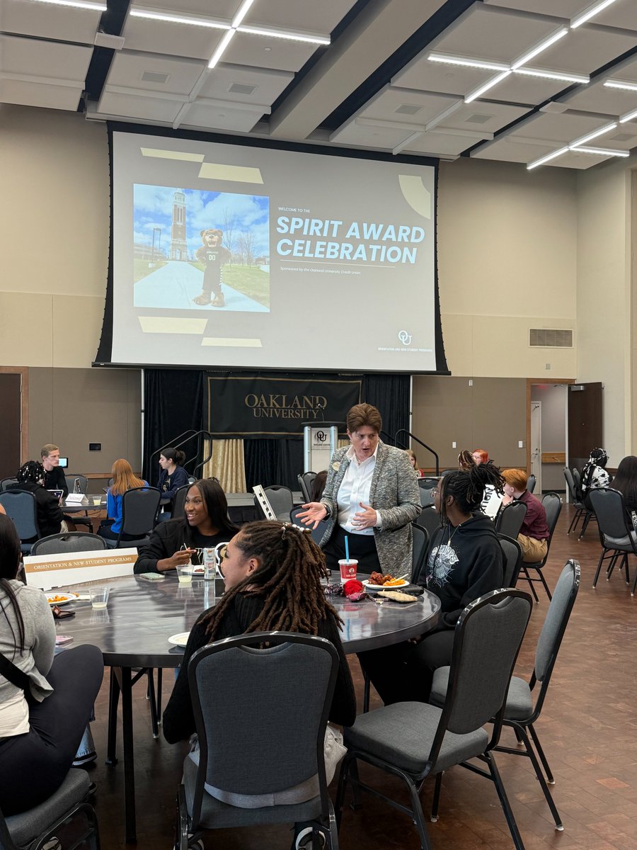 During New Student Orientation, orientation group leaders spotlighted incoming FTIACs who showed exceptional enthusiasm, positivity, and potential to lead.

Orientation group leaders awarded these students the Spirit Award and invited them to the Spirit Award Celebration on
