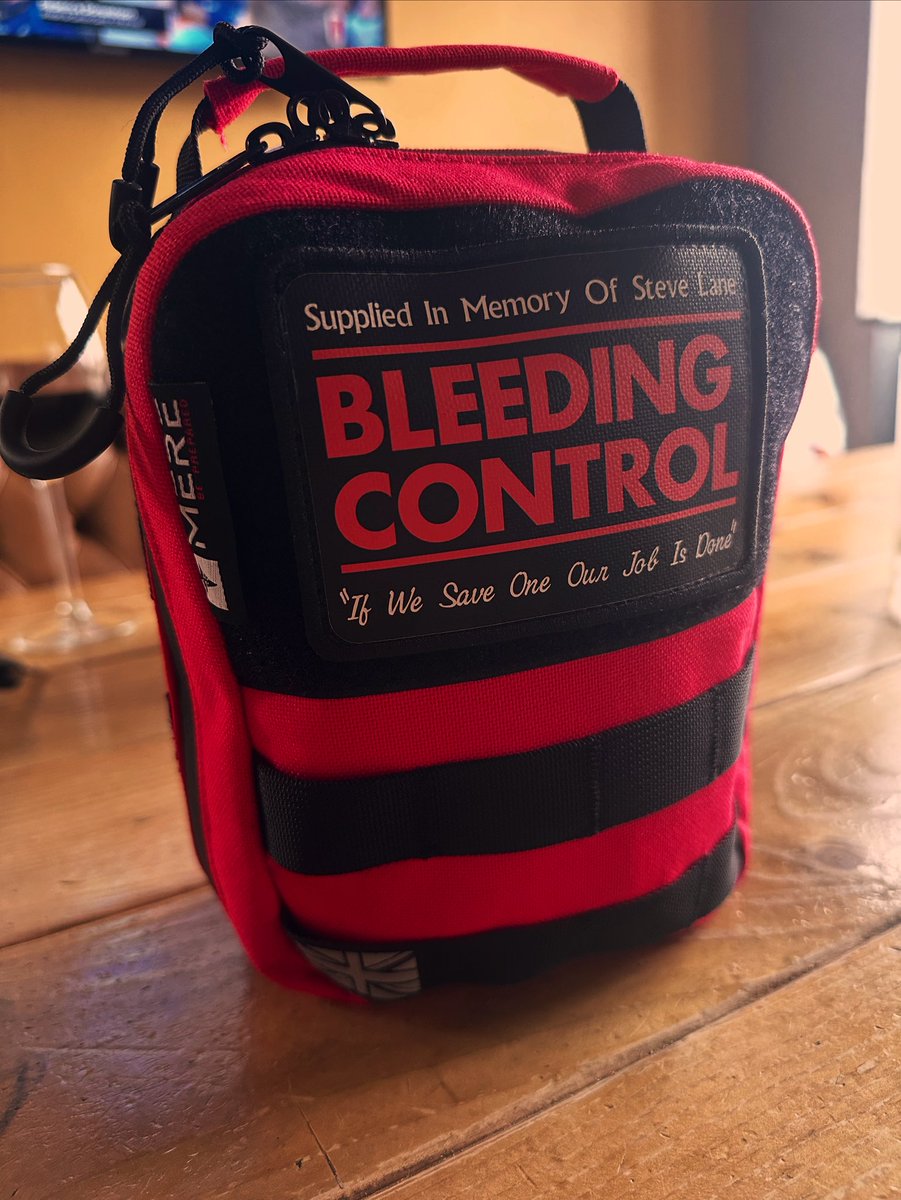 TheThreeColts's tweet image. Unfortunately, the world that we live in has changed over the years, but as a community pub, we are invested in trying to help our community if called upon.

We now have a bleed kit on site if a local incident happens &amp;amp; also a mobile defibrillator.

Please tell local businesses.