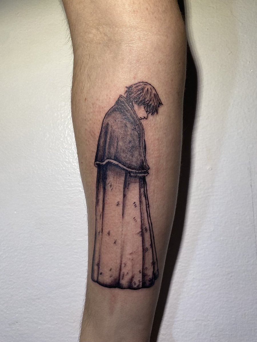 andrexmod9's tweet image. Hello @makotoyukimura, my name is Andres and today is my birthday. The best gift would be a greeting from the man who changed my life and helped me keep moving forward. Thank you for creating Vinland Saga and Thorfinn, and for teaching me to never give up!!!