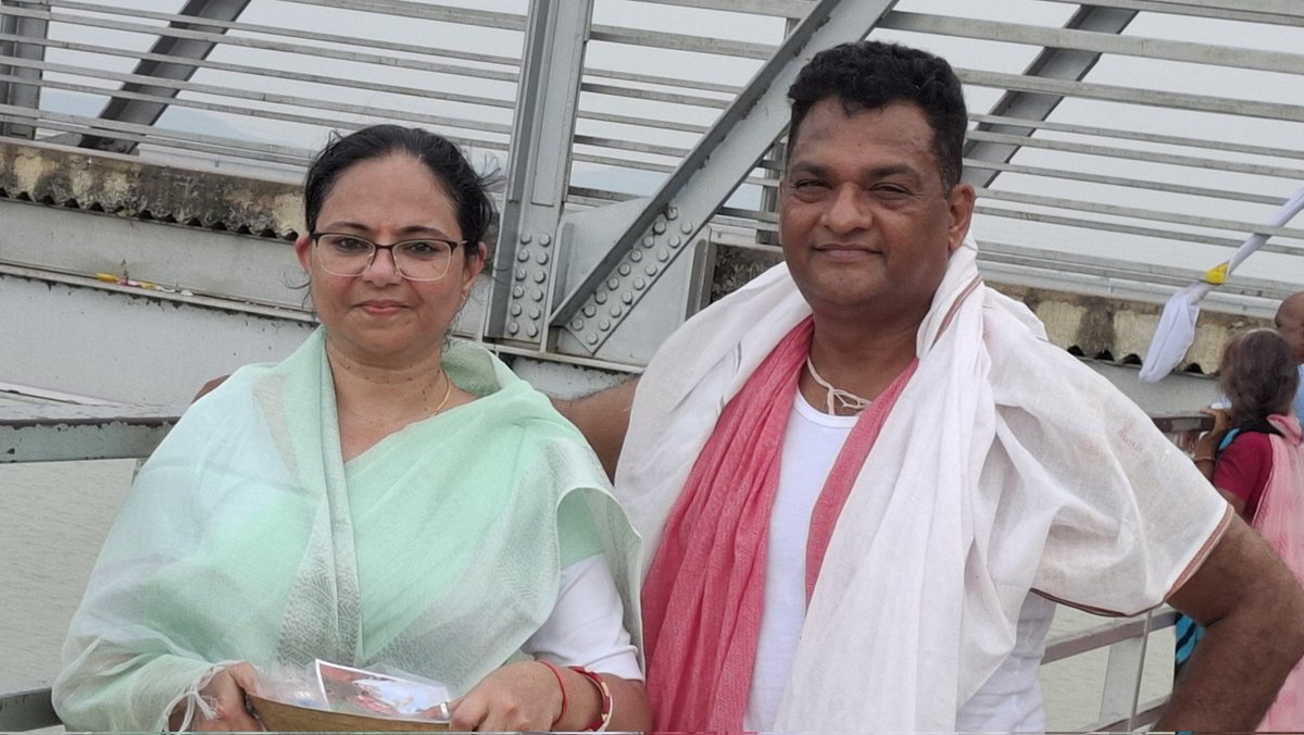 jha_yatendra's tweet image. All belongs to those who we belong to #pind #pitrupaksha #pitrupaksh #pinddaan #Ancestors at #gaya #gayaji #sanatan teaches us the importace of #Water #SaveWater..let's do our bit!! #Rise before the #Sunrise and stay healthy #Happy with #SmartFarmers @jaivikgurugram