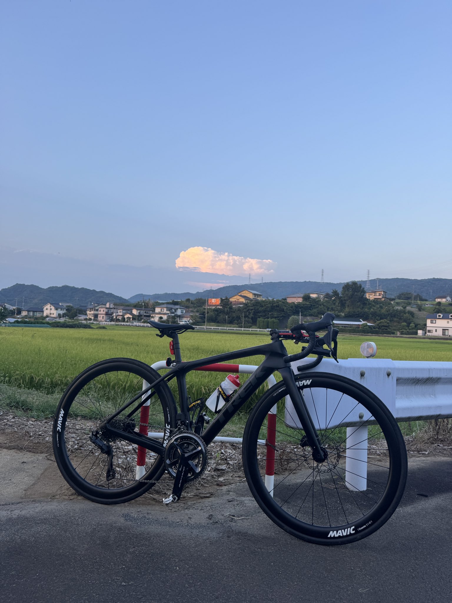 閃*光様 【現状品】MAVIC マヴィック 自転車 ホイール バック付き ロード 閃*光様 【現状品】MAVIC マヴィック 自転車 ホイール バック