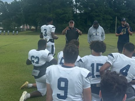 AGTG✝️, Very grateful and honored to be named Player Of The Week by <a href="/CarolinaPreps1/">CarolinaPreps</a>. Big thanks to my coaches and cant wait to see what more is ahead this sophomore season🙏🏾<a href="/ravafit/">Rava Fit - MA, CSCS*D</a> <a href="/NHSMonarchs/">Northside Monarchs Athletics</a> <a href="/FCoston41738/">Coach Frank Coston</a> <a href="/BallCoachHP/">Recruiting 1-0-1</a> <a href="/GBRRecruits/">GBR Recruiting</a> <a href="/JDNsports/">Chris Miller</a> <a href="/USArmyBowl/">Military Appreciation Bowl Week</a>