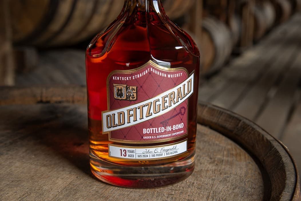 frootbatdotcom's tweet photo. Old Fitzgerald's VVS Decanter Series batches are among some of the rarest bottled-in-bond bourbons in the world, boasting the 'Very Very Special' brand for good reason. Shop the full VVS Collection, including this year's 25th Anniversary edition, winner of the World's Best Bourbon. 

Shop: https://t.co/sIimLE4vwJ