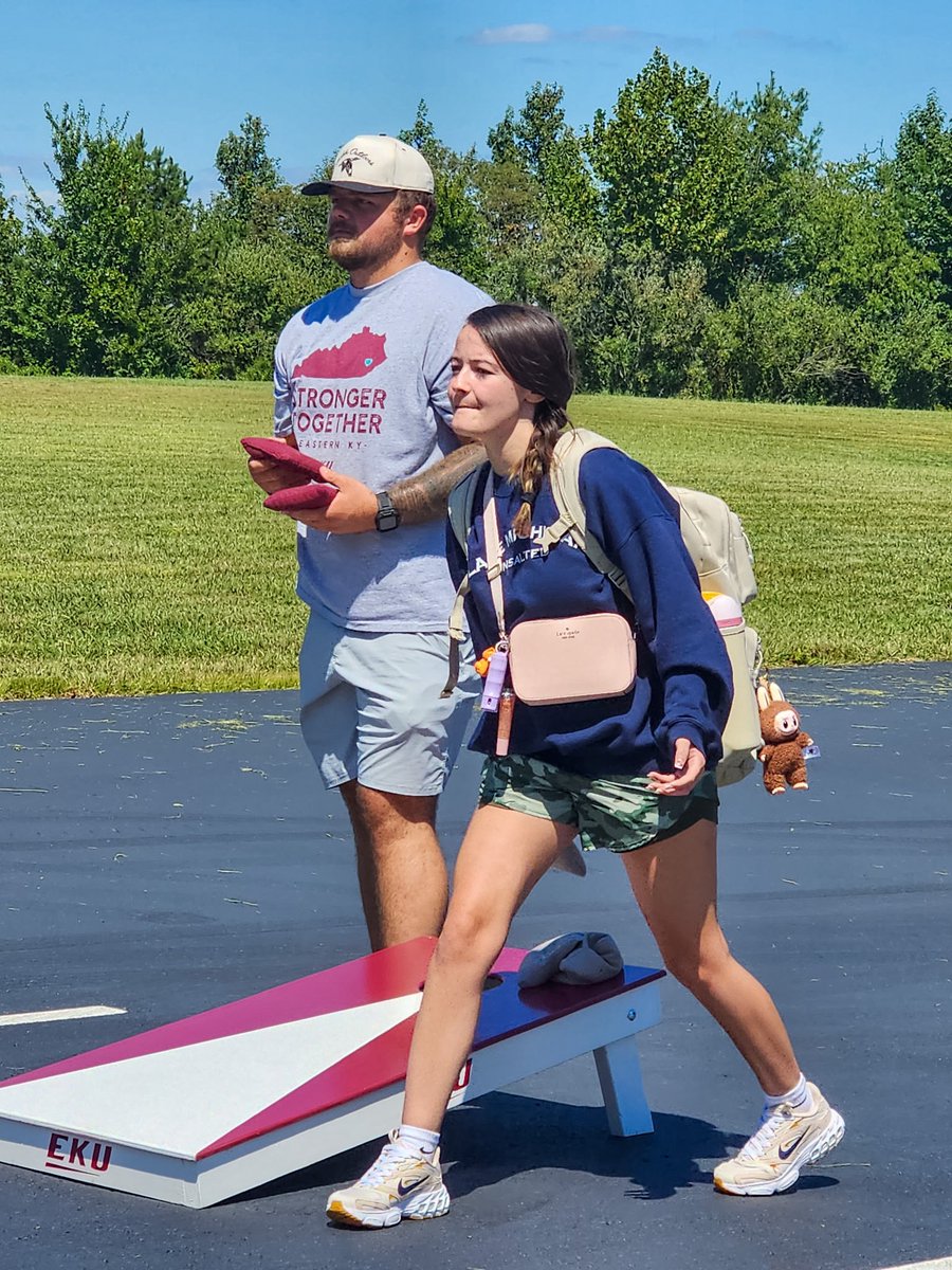 Bean there, tossed that… and won. 🏆🫘
Our Corbin Colonels are having an a-maize-ing time 🌽😂
Still time to secure the bag… the bean bag, that is. 😉 Come hang with us through Friday (the 12th) for all the tosses + corny jokes you can handle. 🎉

#EKUCorbin #EKUStudentLife