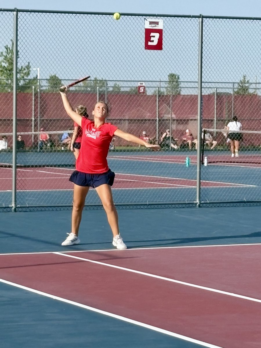 🎾 Dominant day on the courts! The Ballard women's tennis team cruised to a 9-0 win over South Tama, while the JV team went undefeated with a 4-0 victory. Amazing teamwork and effort from both squads! 💪🏆