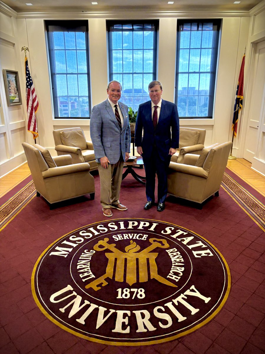 One of the best parts of my job is getting to listen to Mississippi’s next generation of leaders.

Enjoyed visiting with this great group of <a href="/msstate/">Mississippi State</a> students at Dr. Keenum’s leadership class.

Mississippi’s Momentum will continue thanks to them!

THIS is THEIR time! Hail State!