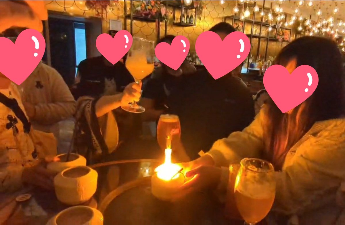 mirynth's tweet photo. #VeXpo2025 was really, really special and meaningful ♡

Meeting old friends IRL, seeing a lot of familiar faces, accidentally meeting people I've followed for years & making new friendships with people from across the pond.. 🥰

Having @neonshrine_shop make it's Europe Debut and seeing our ad and logo on the big screen in front of a whole crowd during the Premium Concert!! And moshing🤘

Seeing so many people show up to a get together that I planned last minute, doing a UO kanpai for my birthday and really bonding on the last day... 🥹

I.. I can't thank everyone enough 😭❤️❤️❤️
Thank you for so many wonderful memories! Now I can't wait to hang out with everyone again at the next VTuber event!