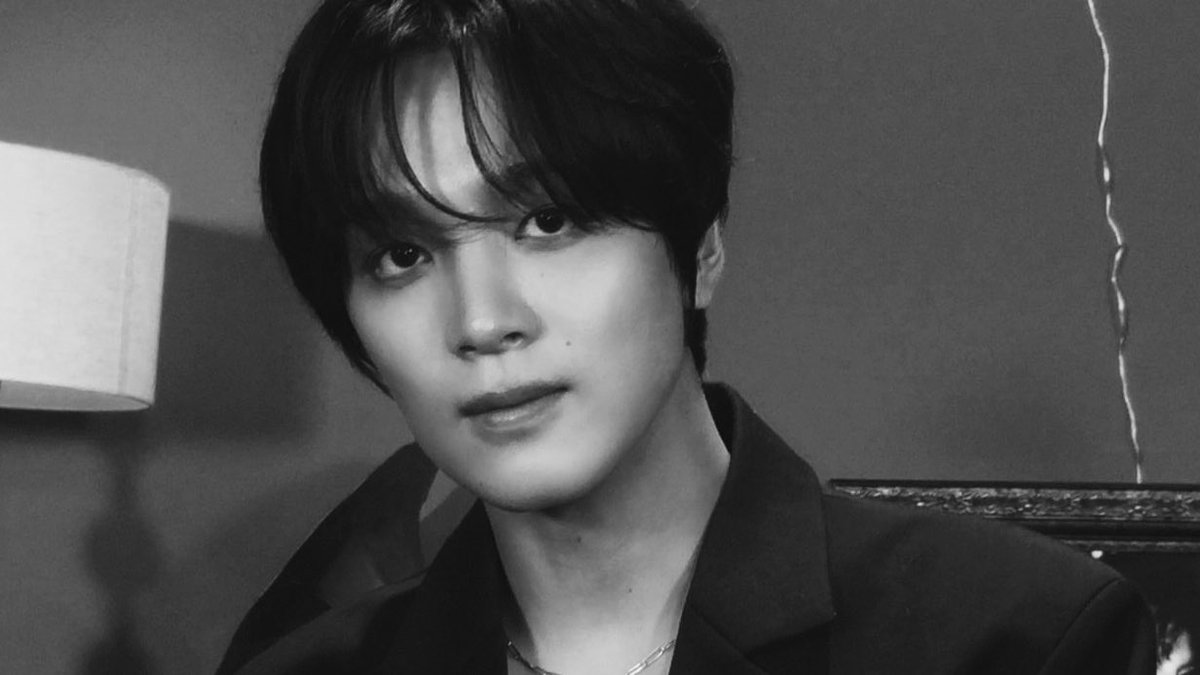 XC. Sena tweet media