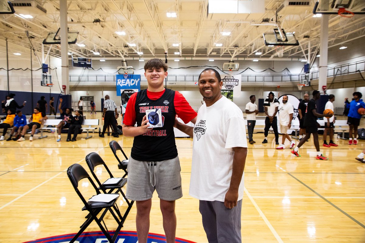 The 2025 CBL 3-Point Contest was loaded with sharpshooters lighting it up from deep!  But just wait… the 2026 contest is set to be even bigger, better, and full of long-range specialists ready to prove they’re the best shooter in the gym.
Who’s pulling up from deep this year? 👀