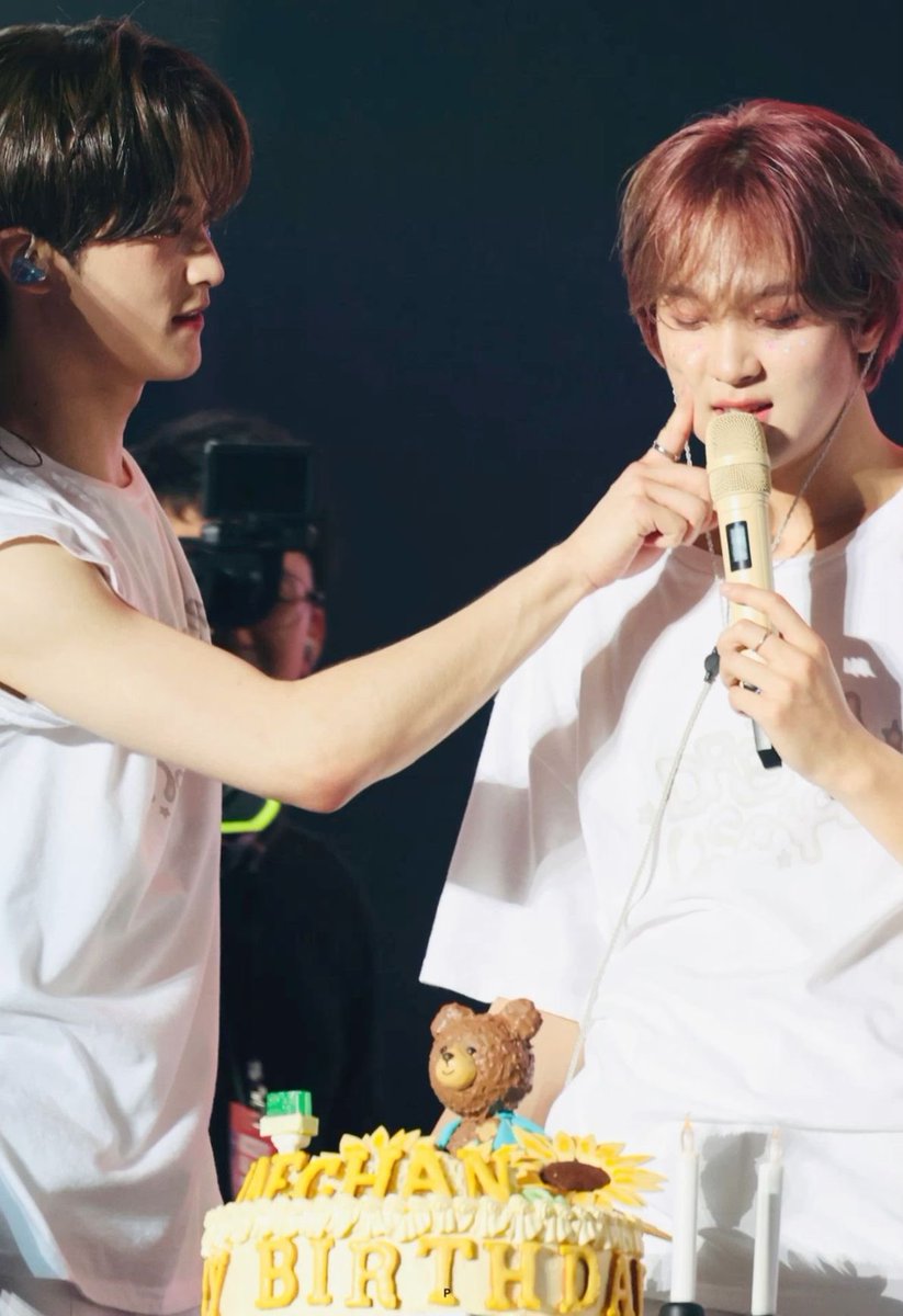 XC. Manuel tweet media