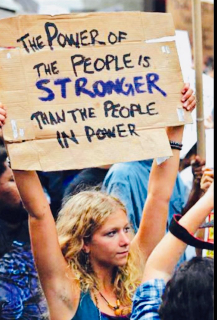 <a href="/Artemisfornow/">Bernie</a>