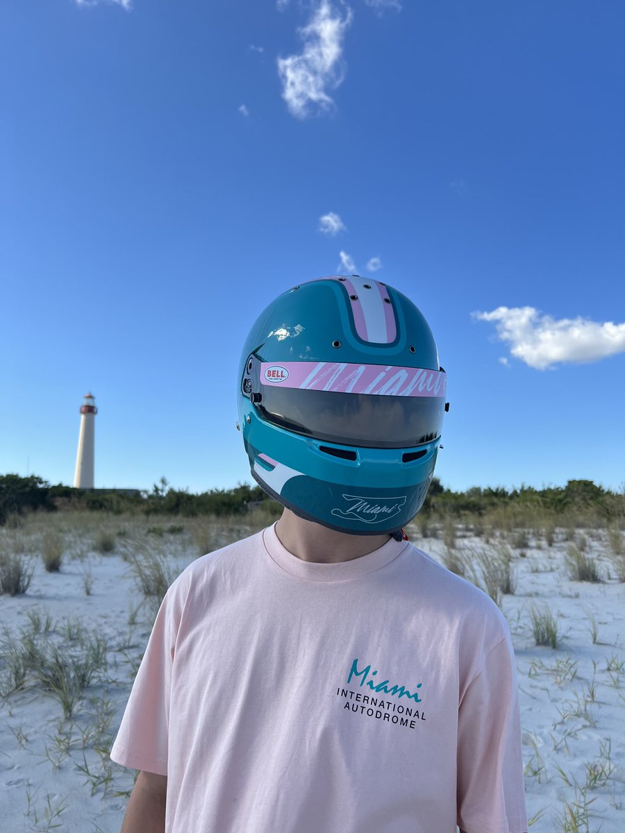 Mclovinfts's tweet image. The Roar to the Finish Line Grand Prize has arrived and it looks absolutely amazing! 🤩

Huge thanks again to @LoadedLions_CDC for all of the opportunities to win such awesome prizes. There is no community like the Pride! 🦁🥂🦁

#Cryptocom #LoadedLions #F1 #Miami #FFTB $LION