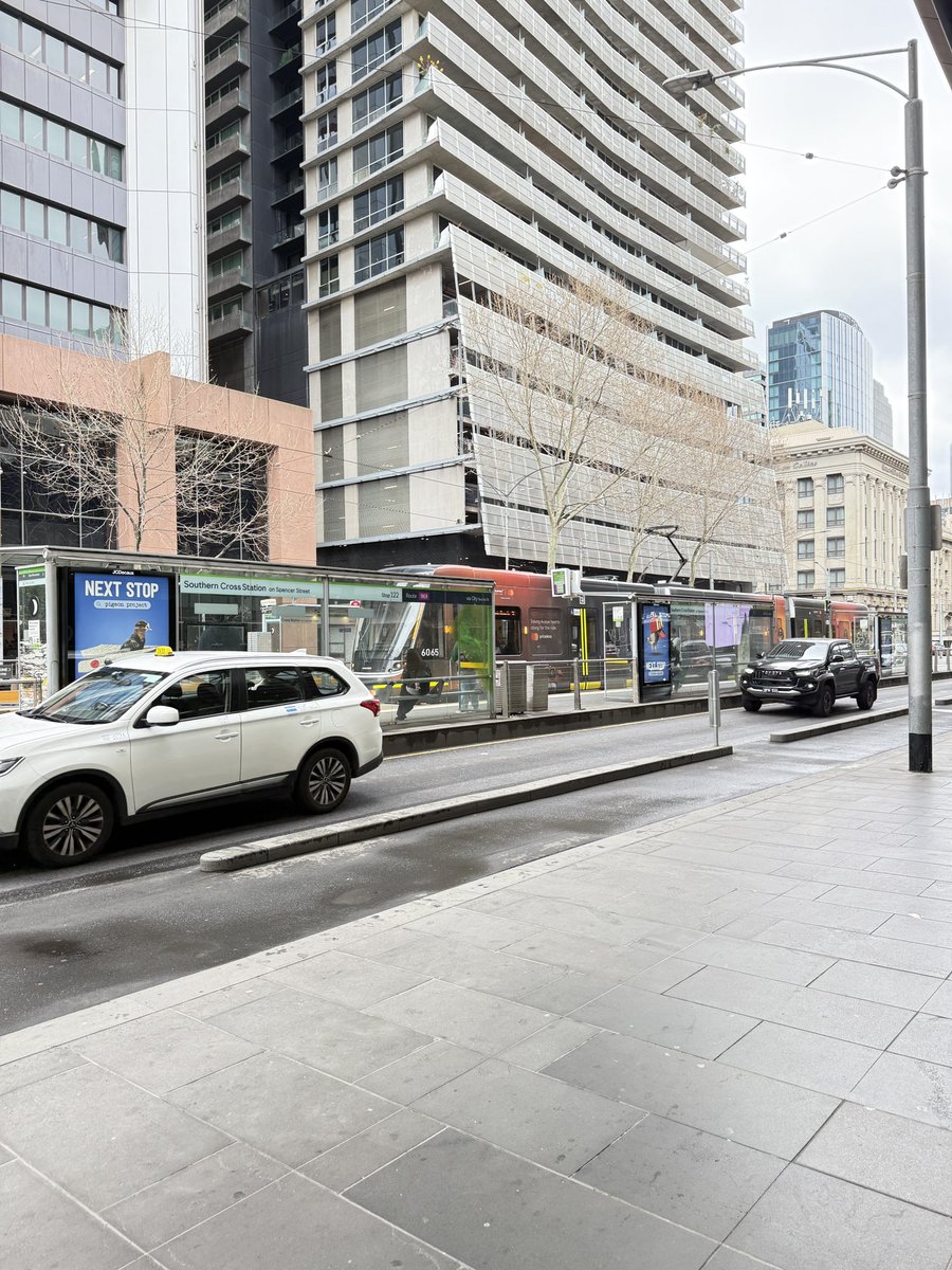 Back to winter zone, city walk like a homeless❄️