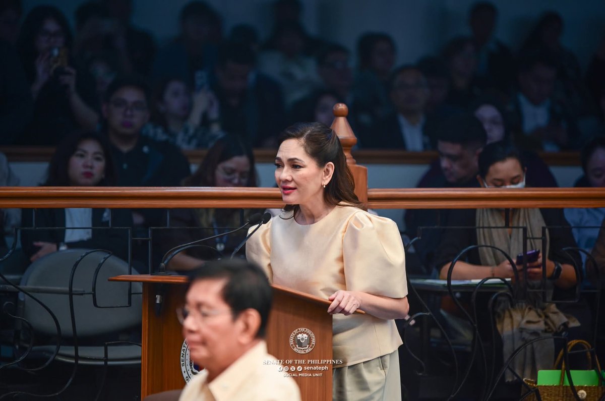 This is BIG!
Senator Risa Hontiveros is eyeing the Chair of the Committee on Health and Demography, currently held by Senator Bong Go. This could mark the second chairmanship change after the Blue Ribbon.

📸Sen. Hontiveros FB Page, PH Senate yesterday <a href="/DeusXMachina14/">DeusXMachina</a> <a href="/QuingAndre/">Ronan Quing</a>