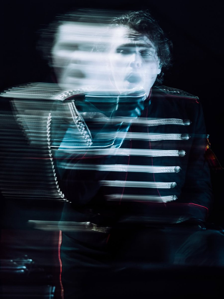 kezixo_'s tweet image. ARE YOU GUYS FUCKING SEEING THIS 

📷 ~samantha.s.photo.s (on ig)