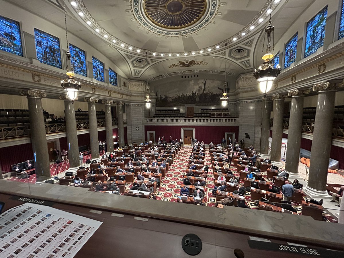 It’s officially #moleg after dark. A common theme in the Senate, but a rarity in the House. 

We are entering hour six of this afternoon’s House session. 

After spending two hours on IP Reform, lawmakers are now debating this new map meant to send another Republican to Congress.