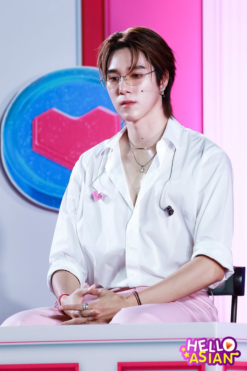 Ss_STON2228's tweet photo. สีขาวชมพูโคตรจะเหมาะกับพี่นานิแม่งโคตรจะเข้าก็จะหล่อโคตรจะดูดีโคตรจะสวยโคตรจะโซ๊ะ

SKYNANI X LAZADA 99

#Laz99ช้อปชิลไม่Guilty
#SkyNani #สกายนานิ
#skywongravee #hirunkit_ https://t.co/UwEefoyGdu