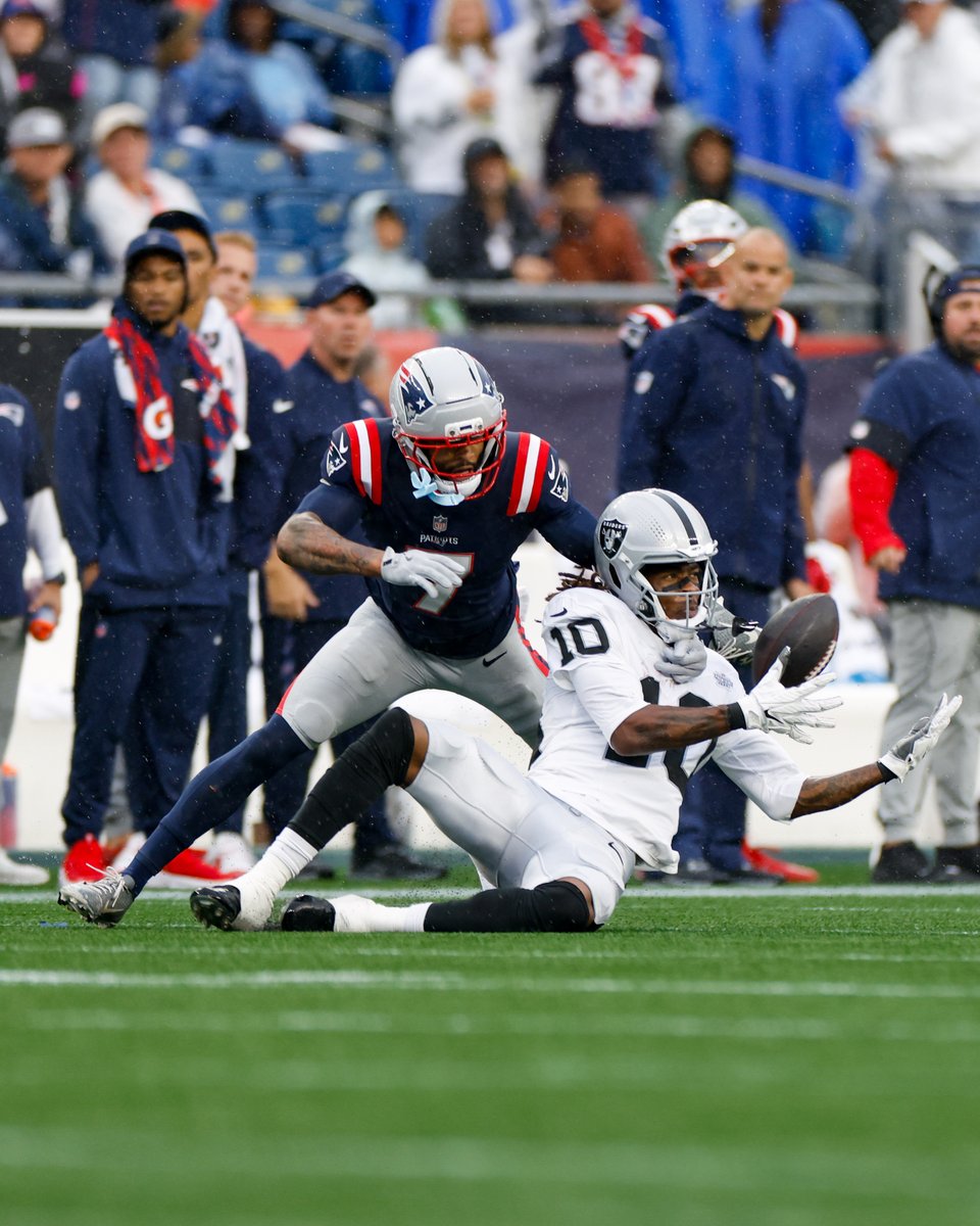Raiders's tweet photo. All action. 📸 https://t.co/TQ1iFxK7s8