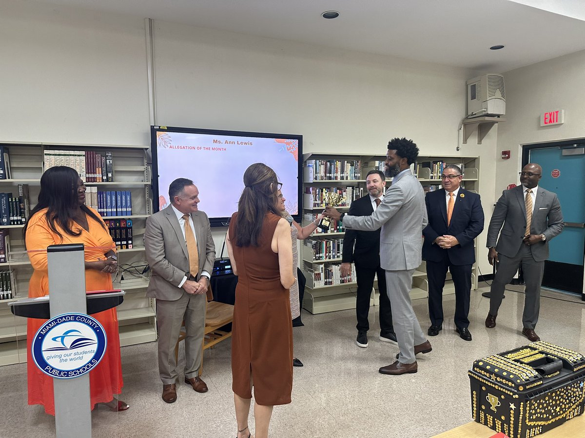 Congratulations to Mr. Jeff Rateau, Principal <a href="/northdadems/">North Dade Middle</a>, for being selected as the North Region Principal of the Month for September!! We can’t wait to see all of the amazing things that will continue to happen at North Dade Middle this year! <a href="/SuptDotres/">Jose L. Dotres, Ed.D.</a> #YourBestChoiceMDCPS