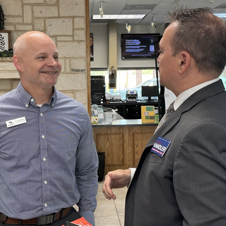aubreyisd's tweet photo. Aubrey ISD Director of CTE and Accountability Dr. Jonathan Lee served as the guest speaker at the recent PointBank Business Breakfast, informing attendees about the growth in CTE programs and opportunities for students, including ways to collaborate with area businesses. https://t.co/pJYgtTfl79