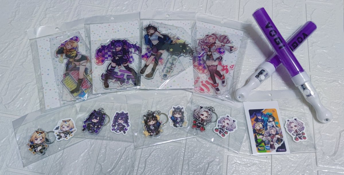 rkgkidou's tweet photo. Manage to get my hands on @vogi_official merch during the last AniManGaki! Good stuffs👌✨
#VOGI #AMG2025 https://t.co/O9oULVbW4z