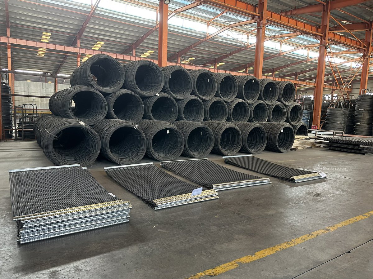 Our products are designed by professional engineers, service personnel and technical experts from all over the world. Each product can maximize the availability of equipment, increase output, and maximize profits. - HASAV Screen