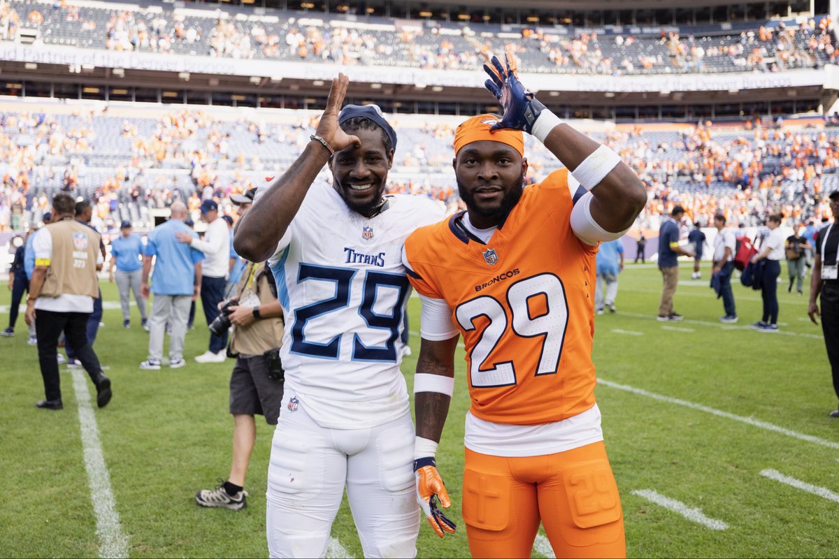 Those Sharks Got To Eat 🦈🦈
Jarvis Brownlee &amp; Ja’Quan McMillian