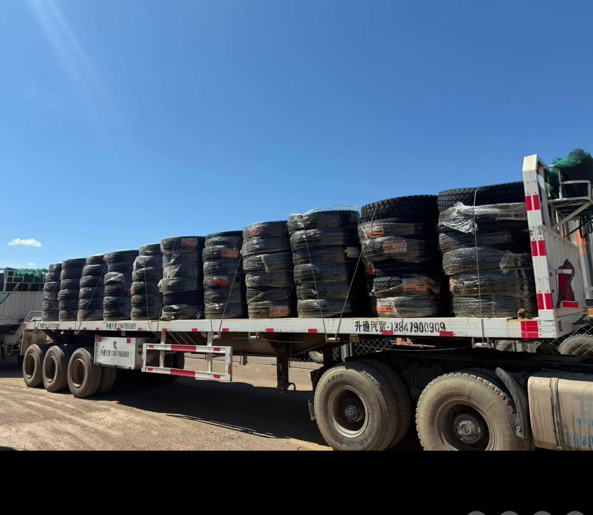 Нэг шалаанзанд яг 245 дугуй ордог юм бна…
+2 нэмчүүл ядаж 247 гээд сууж баймаар…