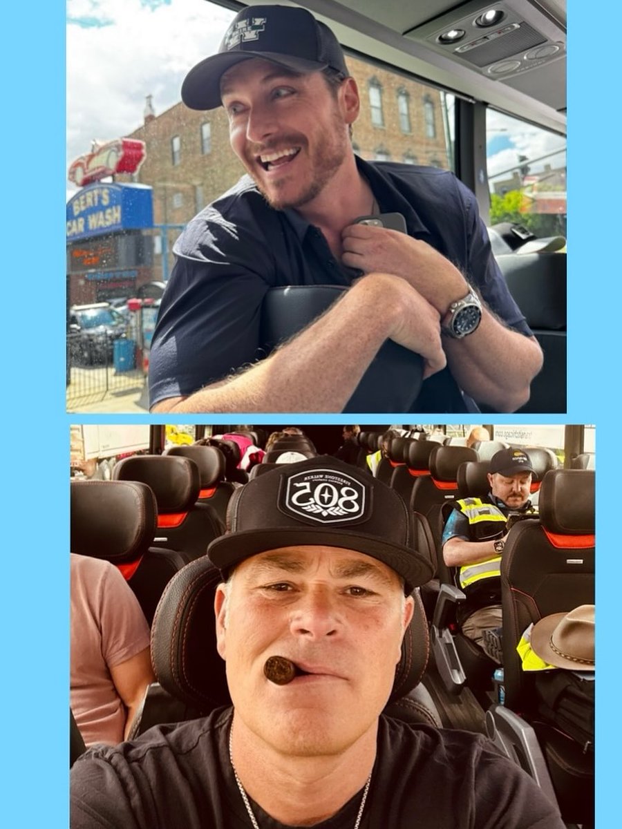Ocelotl_Mx's tweet photo. 🫠 Jesse 🫂💖
Season 13 BTS #ChicagoPD 👏🎬
"Last day. So sad! It's been so much fun... @jesseleesoffer"
🤳BL©
#JesseDirector🎬
#JesseLeeSoffer #BrianLuce #Friends #Love #Family #JayHalstead #Chihards #CPD_Season13 https://t.co/GGLiJZgJxa
