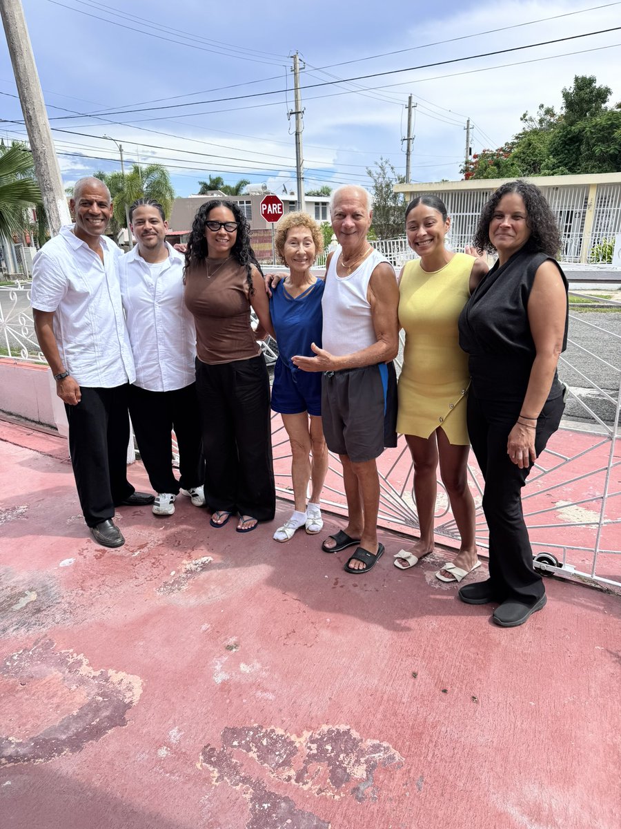 #MondayBlues This week brought the family together to bid a somber farewell to our patriarch. Happy we were able to create some memories. Hopefully, we can do it again on a happier occasion 🤗