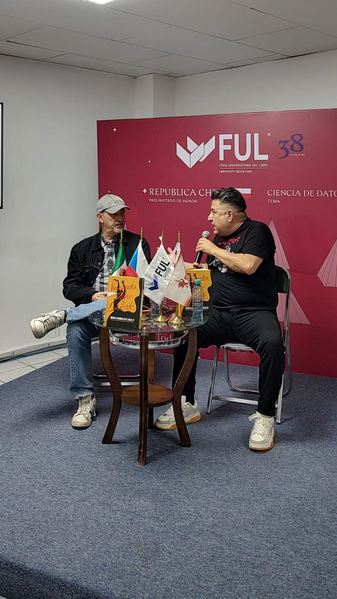 📚 #SEPHenlaFUL
Agradecemos a las y los académicos de las distintas instituciones que se sumaron a la gran fiesta de las letras en la <a href="/FUL_mx/">FUL</a> 2025.
Nuestro reconocimiento también para las y los estudiantes por su entusiasta participación.
¡Nos leemos en la próxima edición!