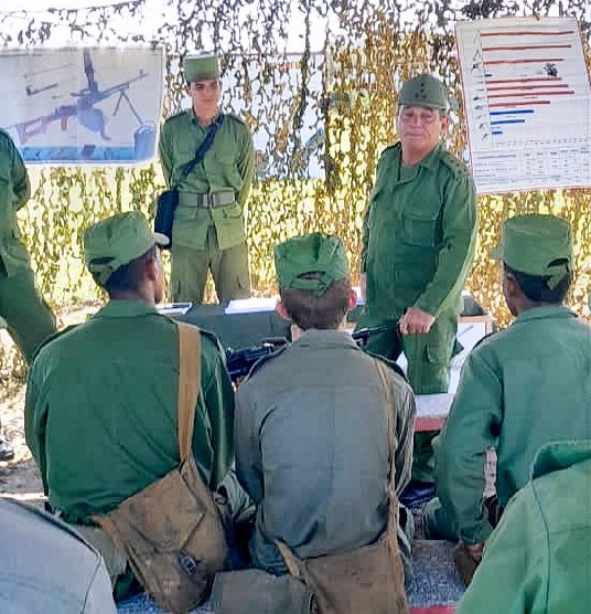 ‼️ En el Sector Militar Especial Isla de la Juventud, se cumple con rigor y determinación cada actividad de la preparación combativa, demostrando que el espíritu revolucionario sigue firme y joven.

#FARCuba #SiempreJoven