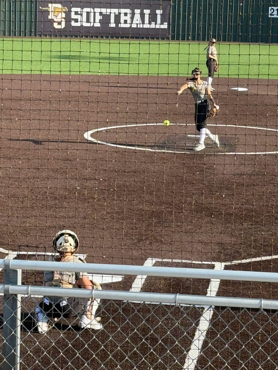 Charlie Prochaska tweet media