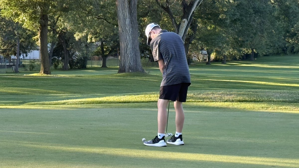 CCHS Golf tweet media