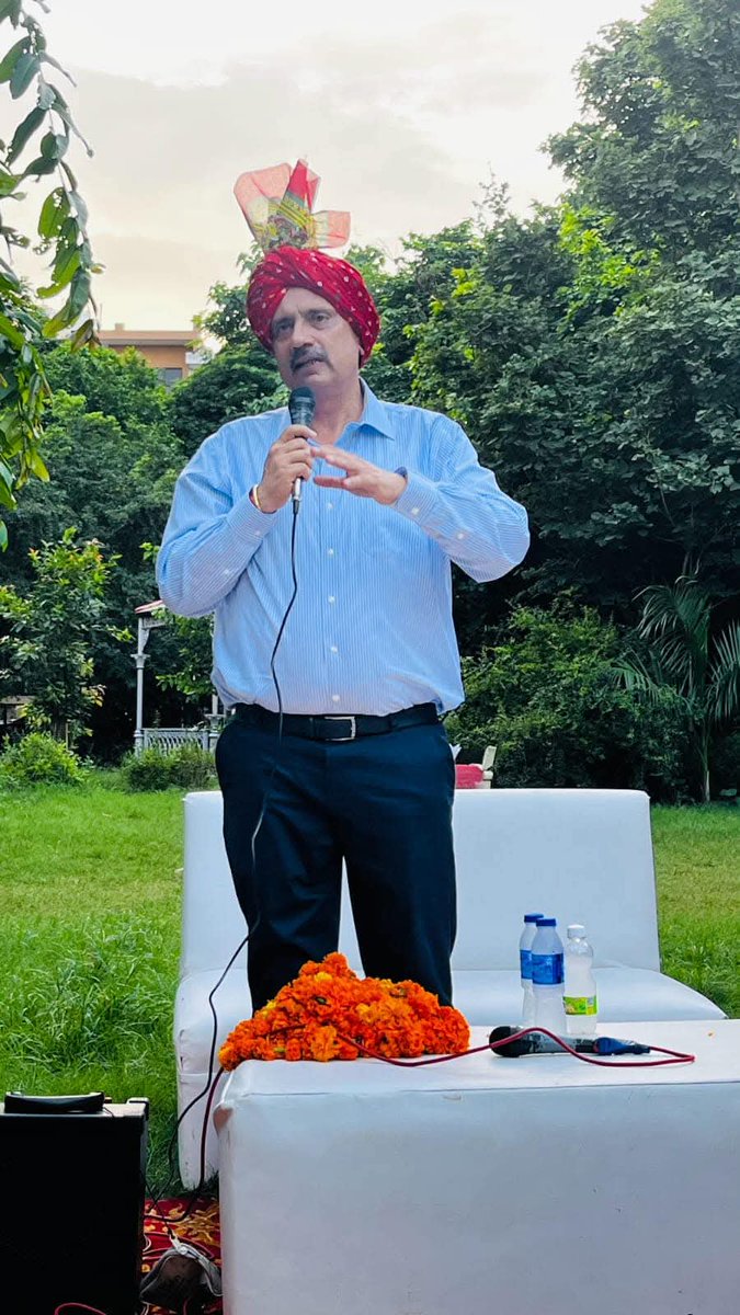 हरियाणा सरकार के पूर्व मंत्री, अपनी सरलता और विनम्र स्वभाव के लिए जाने जाने वाले आदरणीय श्री <a href="/isukhbirkataria/">Sukhbir Kataria</a> जी को जन्मदिन की ढेरों शुभकामनाएँ।
ईश्वर आपको स्वस्थ जीवन, लंबी आयु और समाज सेवा का निरंतर अवसर प्रदान करें। 🌸🎂🎉