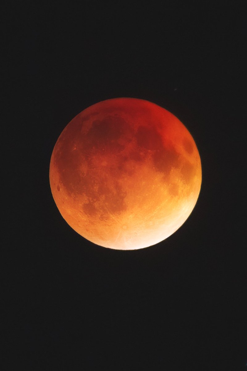 NightSkyToday's tweet image. The Total Lunar Eclipse 2025

#LunarEclipse #bloodmoon