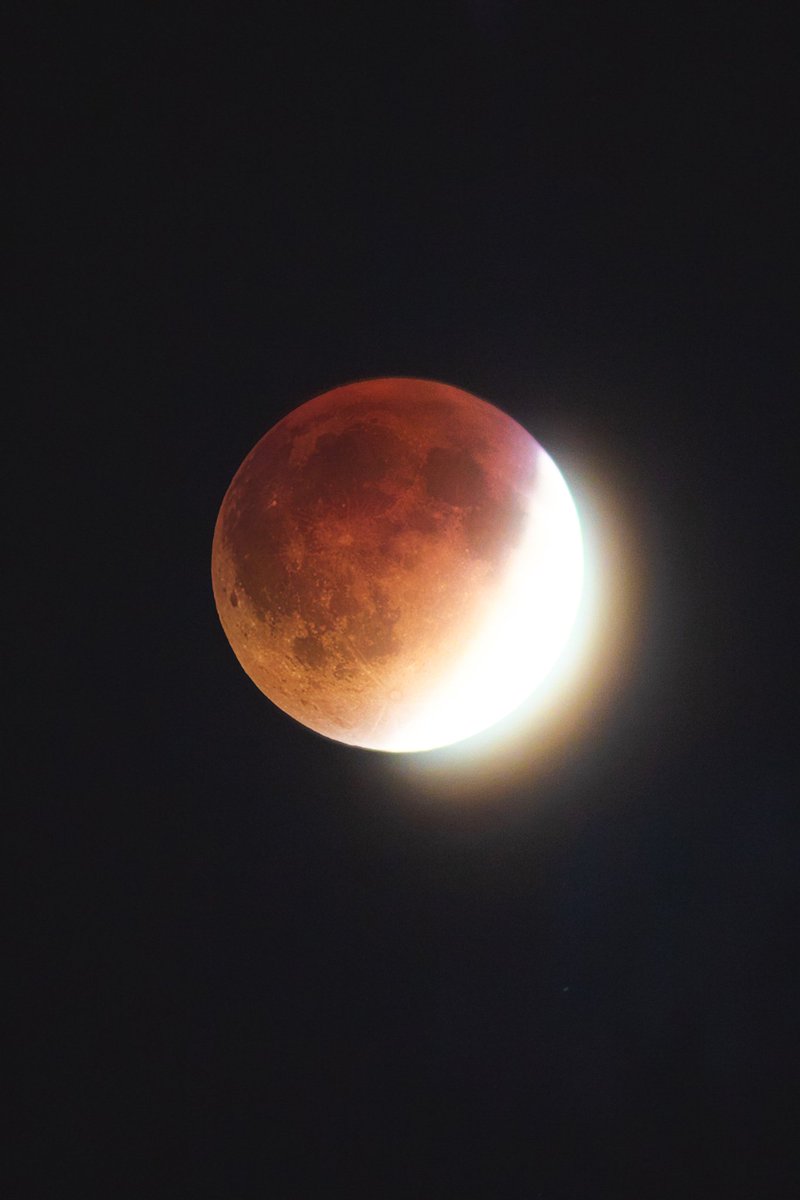 NightSkyToday's tweet image. The Total Lunar Eclipse 2025

#LunarEclipse #bloodmoon